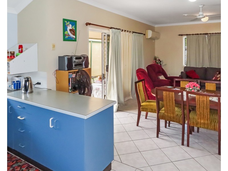 2/28 Sinclair Street, Bowen QLD 4805