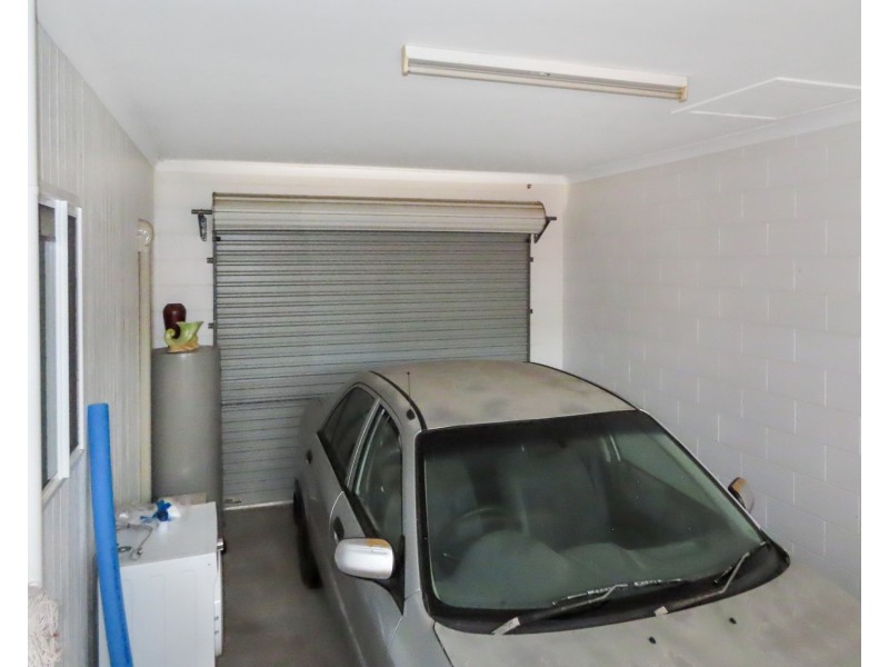 2/28 Sinclair Street, Bowen QLD 4805