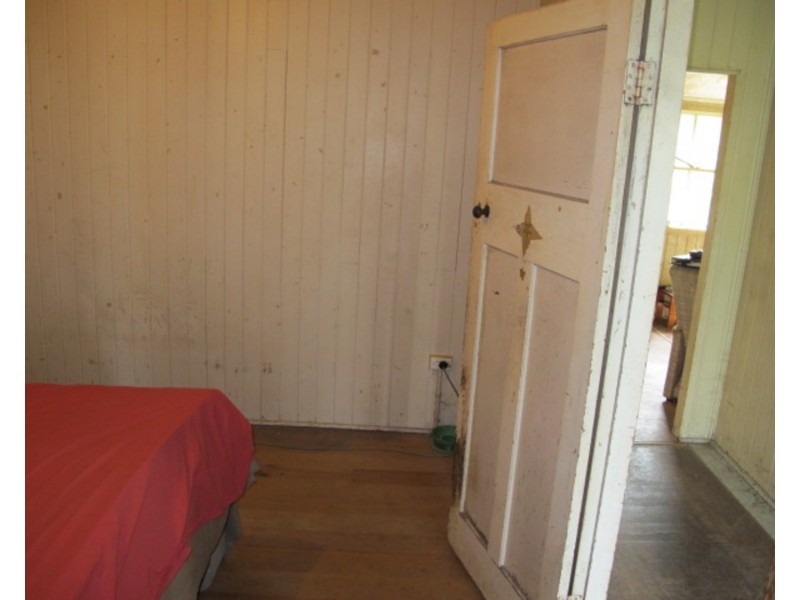 22 Brisbane Street, Bowen QLD 4805