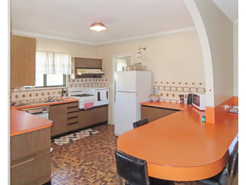 45 Queens Beach Esplanade, Bowen QLD 4805