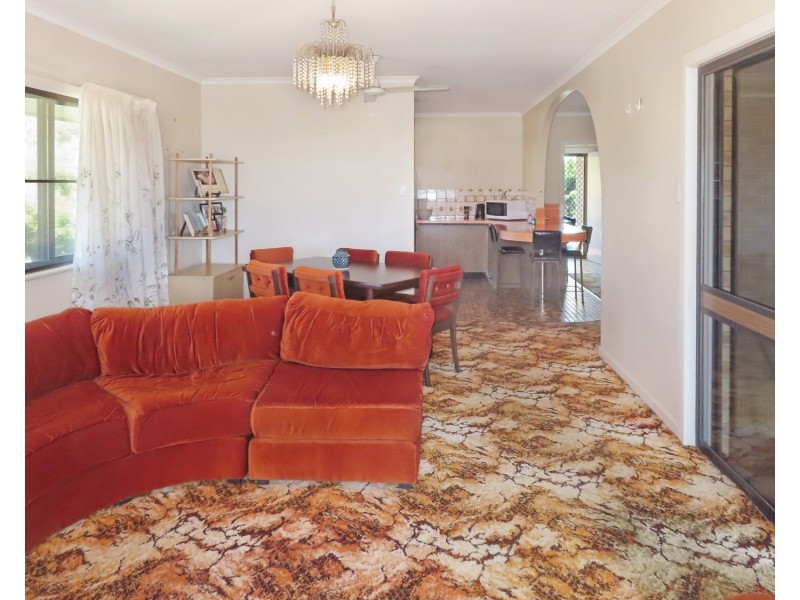 45 Queens Beach Esplanade, Bowen QLD 4805