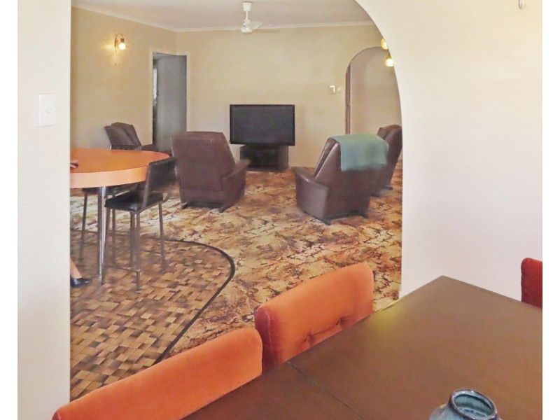 45 Queens Beach Esplanade, Bowen QLD 4805