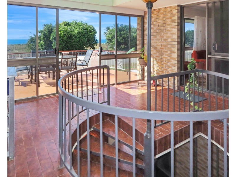 45 Queens Beach Esplanade, Bowen QLD 4805