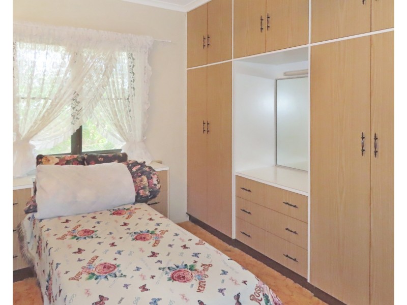 45 Queens Beach Esplanade, Bowen QLD 4805