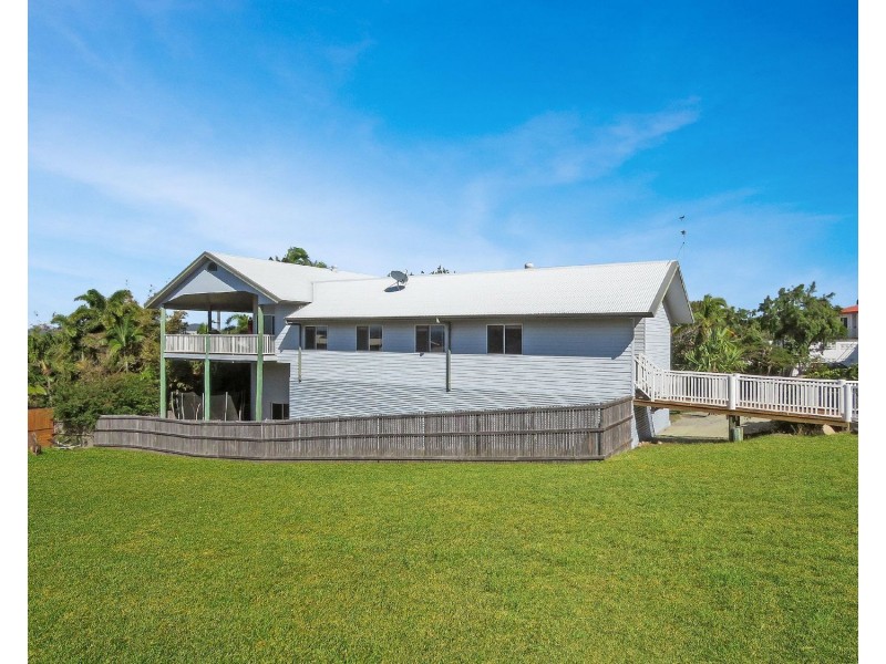 5 Poinciana Drive, Bowen QLD 4805
