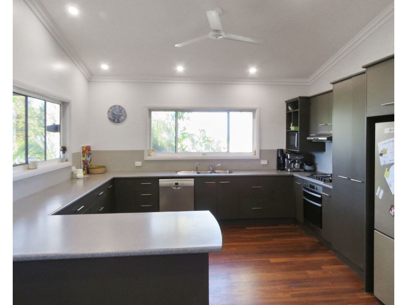 5 Poinciana Drive, Bowen QLD 4805