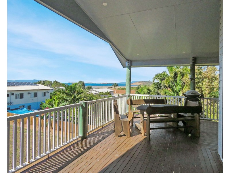 5 Poinciana Drive, Bowen QLD 4805