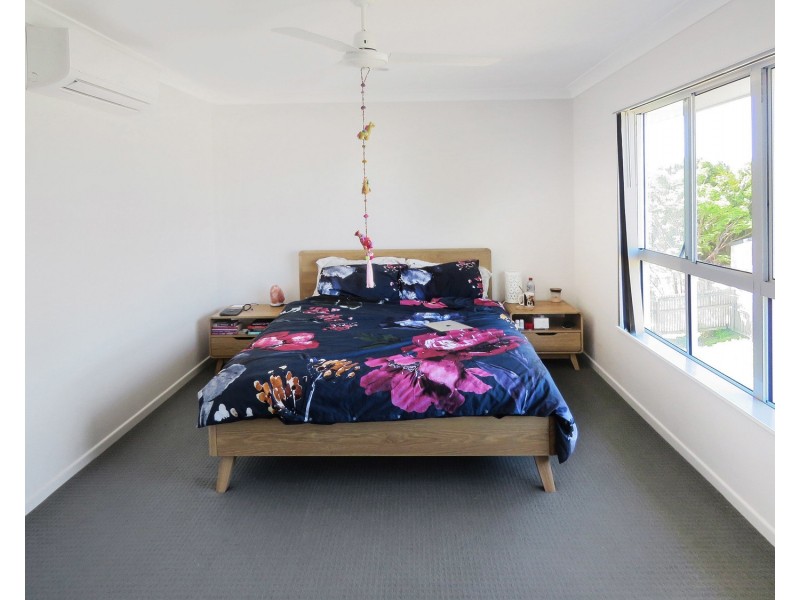 8 Pacific Drive, Bowen QLD 4805