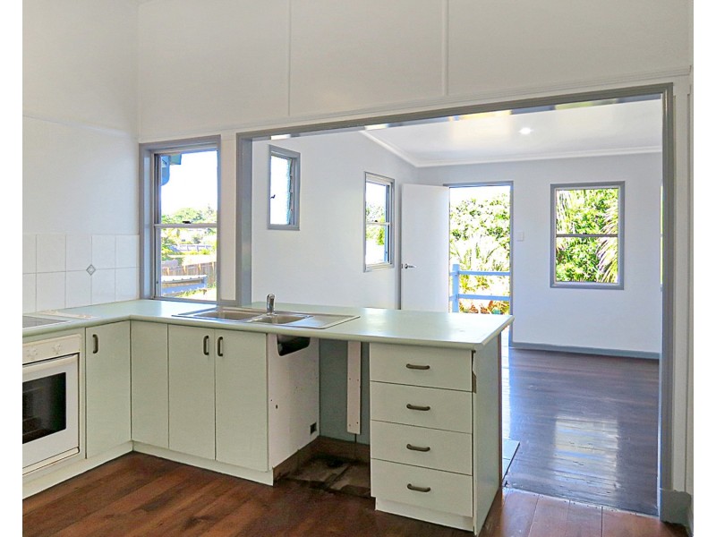 79 Golf Links Road, Bowen QLD 4805