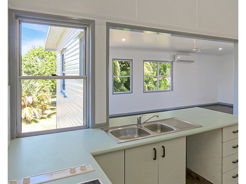 79 Golf Links Road, Bowen QLD 4805