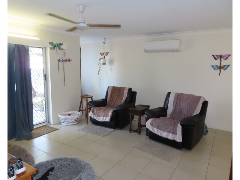 6 Rodney Street, Bowen QLD 4805