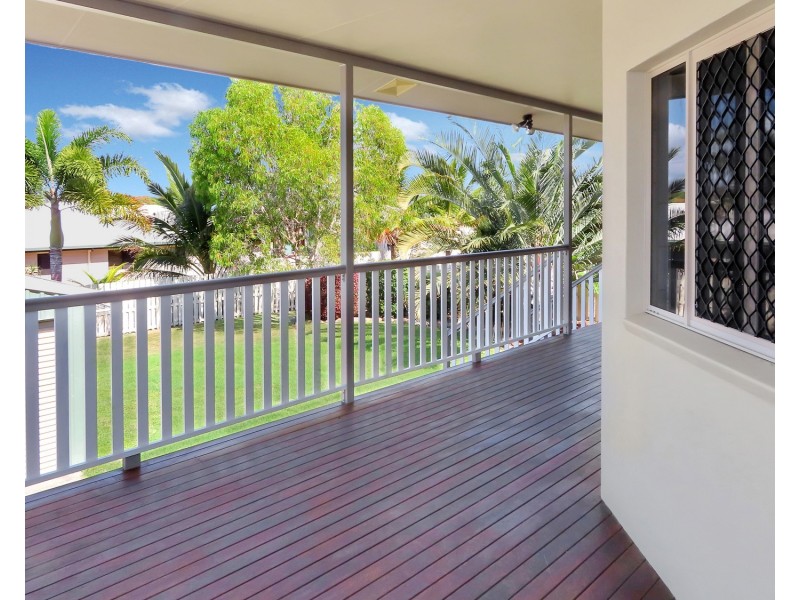 1 Craigie Court, Bowen QLD 4805