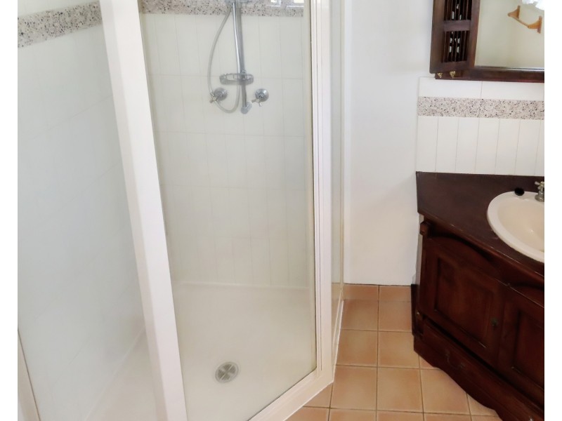 1 Craigie Court, Bowen QLD 4805