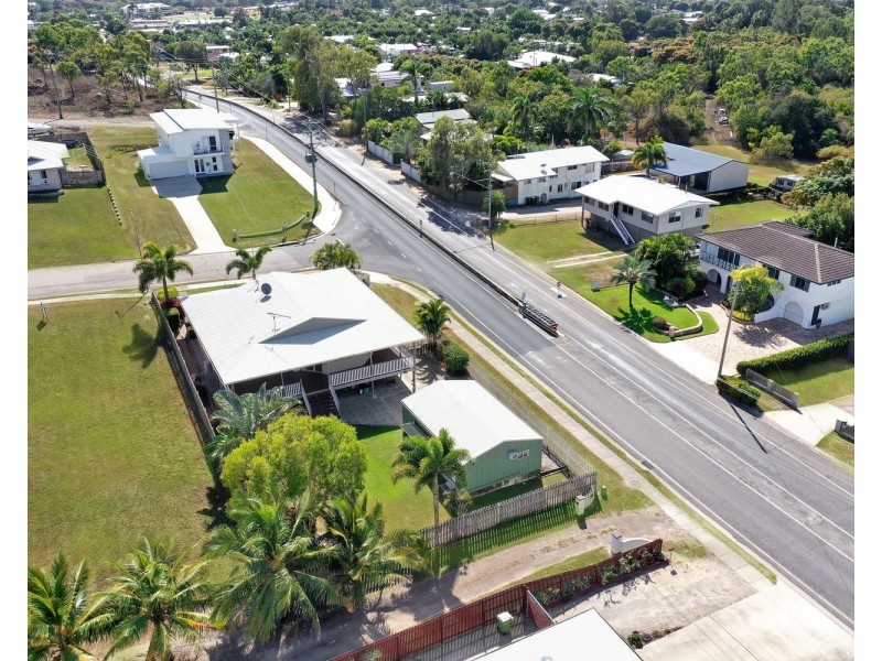 1 Craigie Court, Bowen QLD 4805