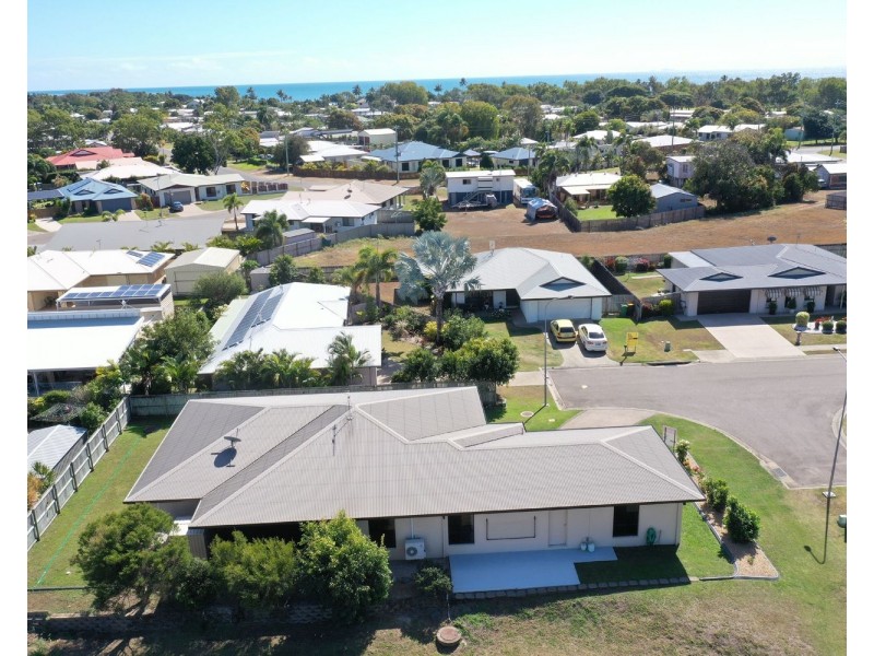 25 Catalina Court, Bowen QLD 4805