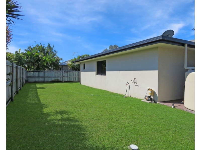 25 Catalina Court, Bowen QLD 4805