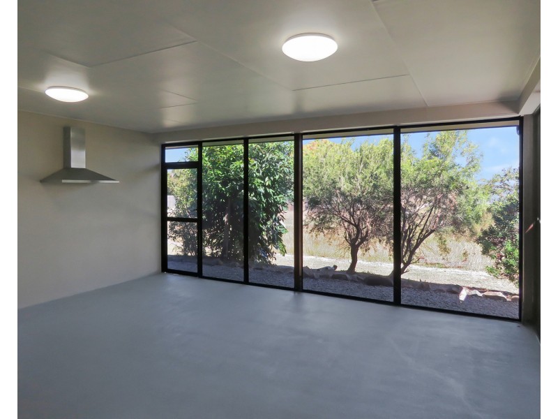 25 Catalina Court, Bowen QLD 4805