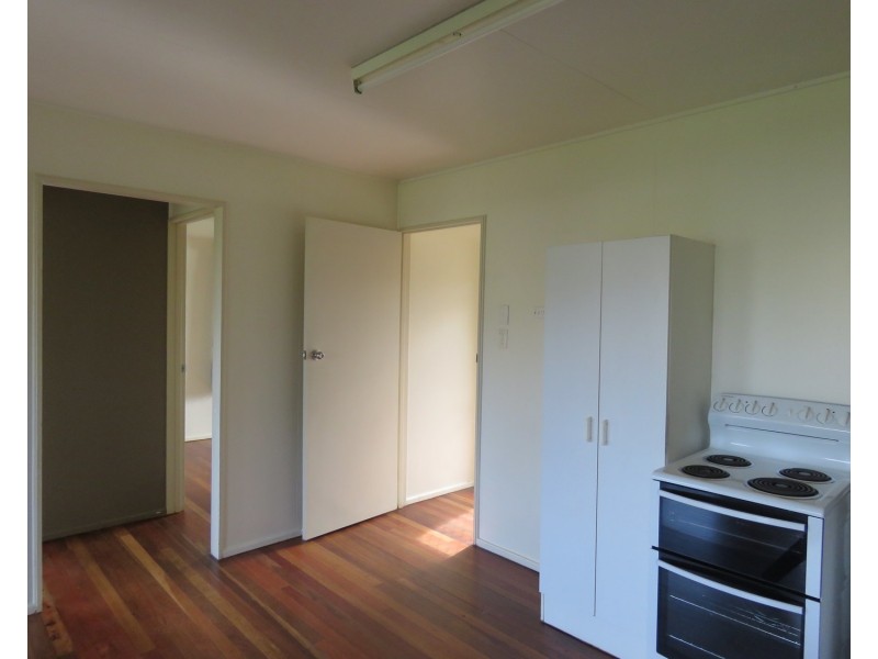 1/12 Verna Street, Bowen QLD 4805