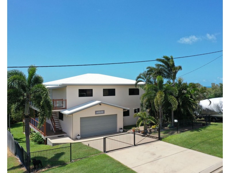 8 Pilcher Place, Bowen QLD 4805