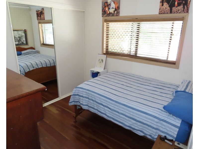 8 Pilcher Place, Bowen QLD 4805