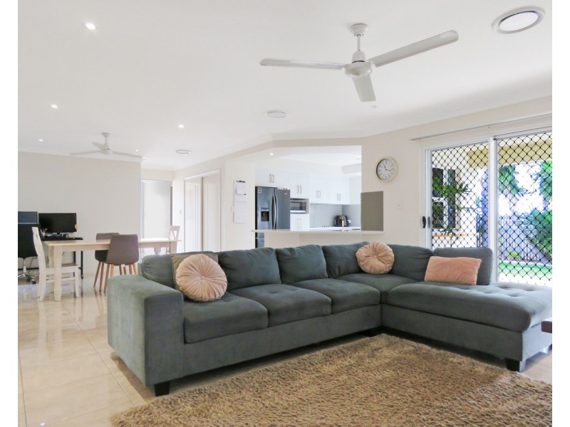 74 Ocean View Drive, Bowen QLD 4805