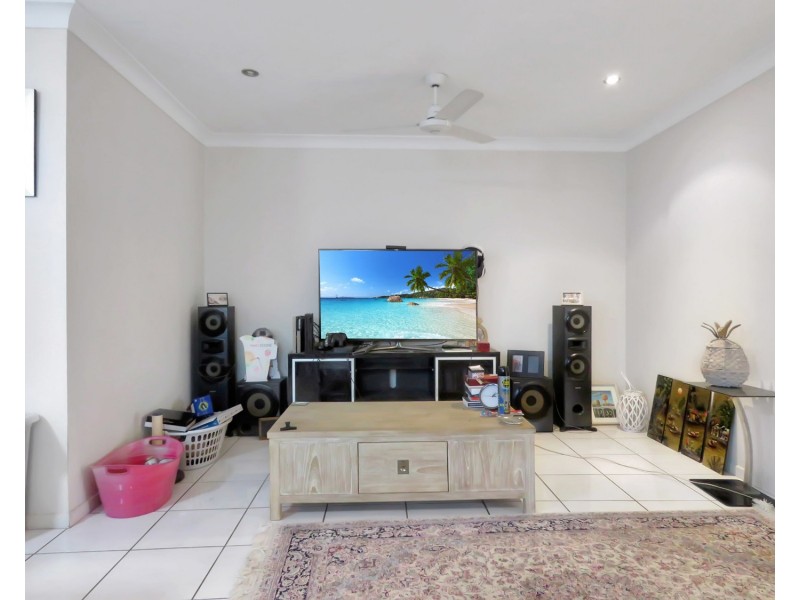 8 Johnston Street, Bowen QLD 4805