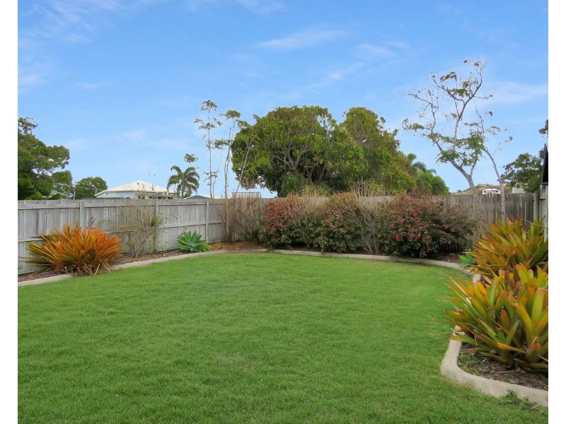 8 Johnston Street, Bowen QLD 4805