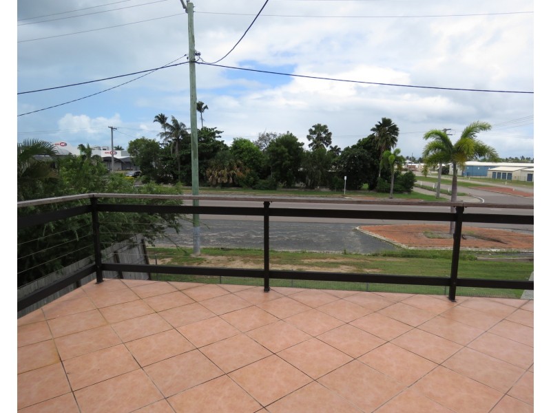 5/10 Sinclair Street, Bowen QLD 4805