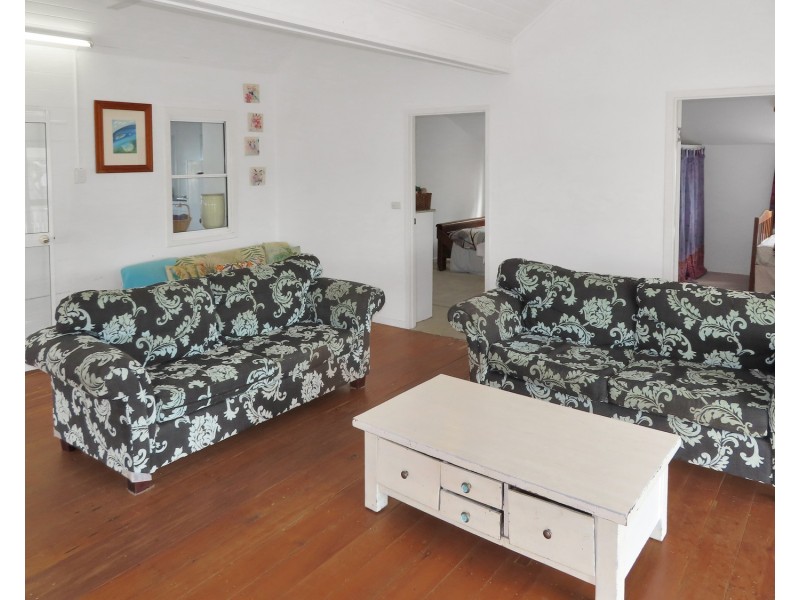 3 Lascelles Lane, Bowen QLD 4805