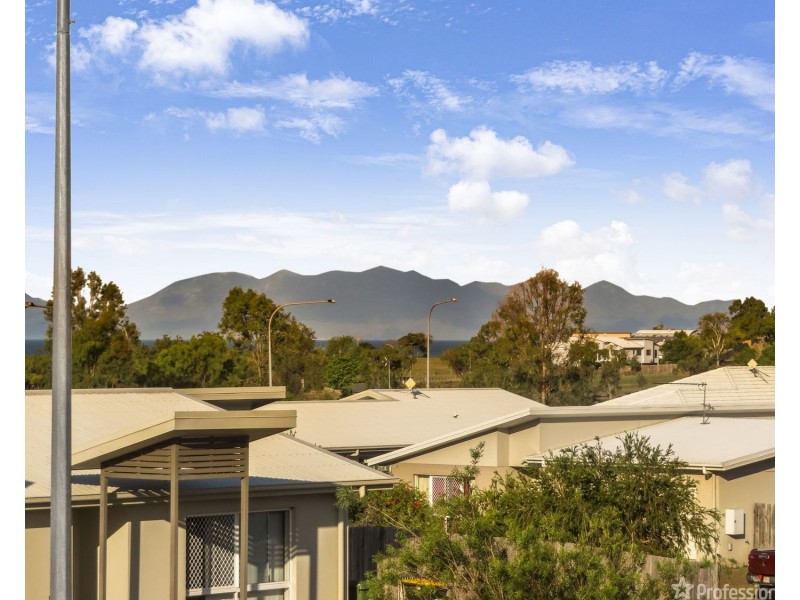 15 Sapphire Crescent, Bowen QLD 4805