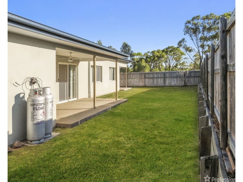15 Sapphire Crescent, Bowen QLD 4805