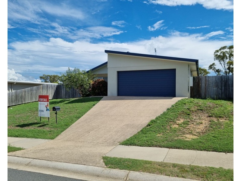 15 Sapphire Crescent, Bowen QLD 4805