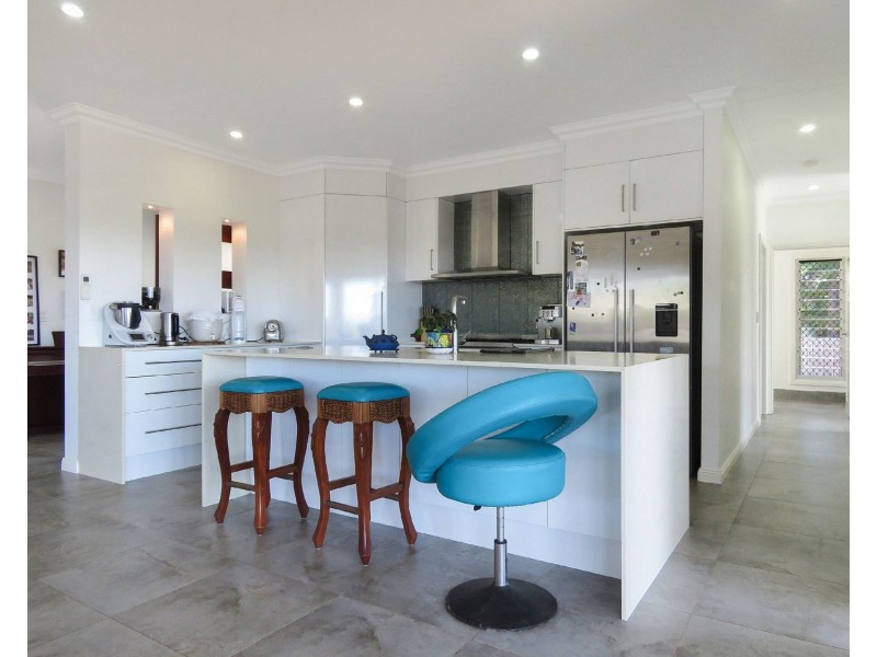 10a Tollington Road, Bowen QLD 4805