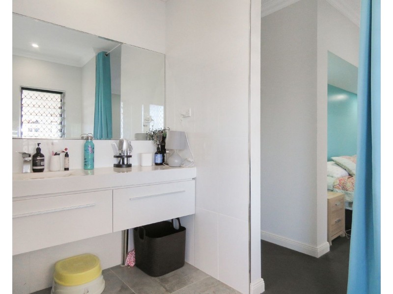 10a Tollington Road, Bowen QLD 4805