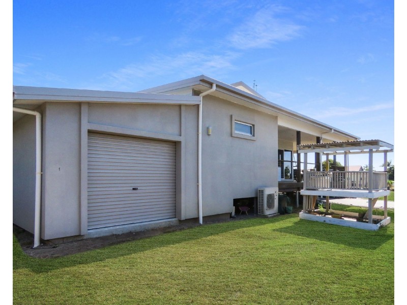 10a Tollington Road, Bowen QLD 4805