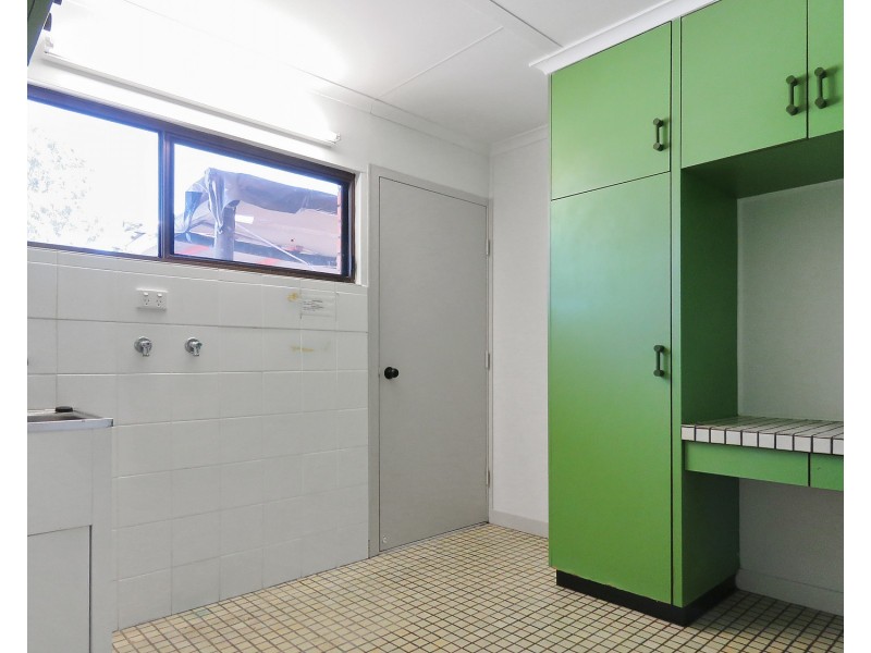 13 Salisbury Crescent, Bowen QLD 4805