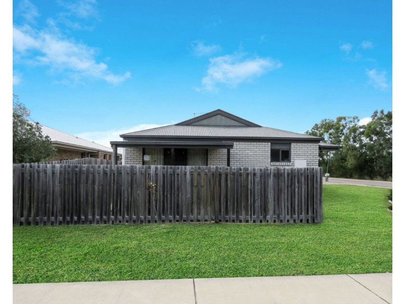1/42 Stuart Tooth Drive, Bowen QLD 4805