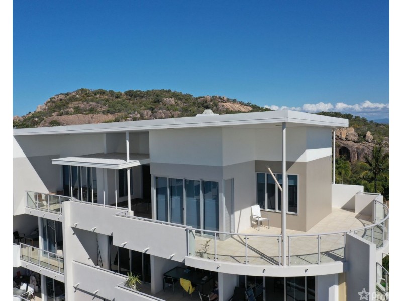 27/2b Horseshoe Bay Road, Bowen QLD 4805