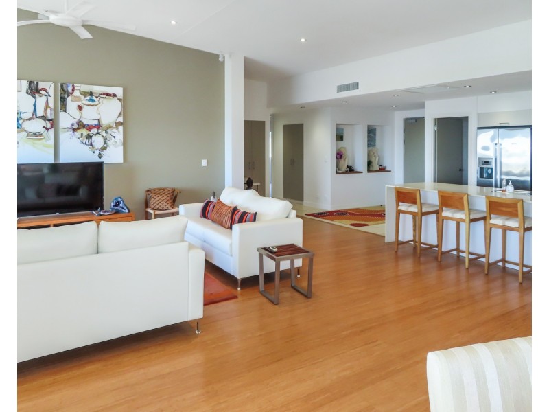 27/2b Horseshoe Bay Road, Bowen QLD 4805