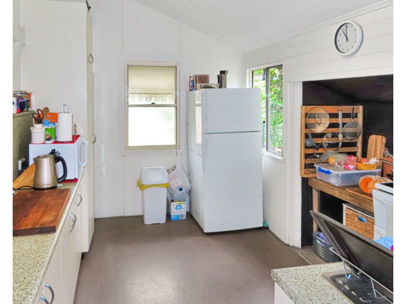 69 Leichhardt Street, Bowen QLD 4805