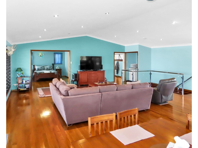 14b Thomas Street, Bowen QLD 4805