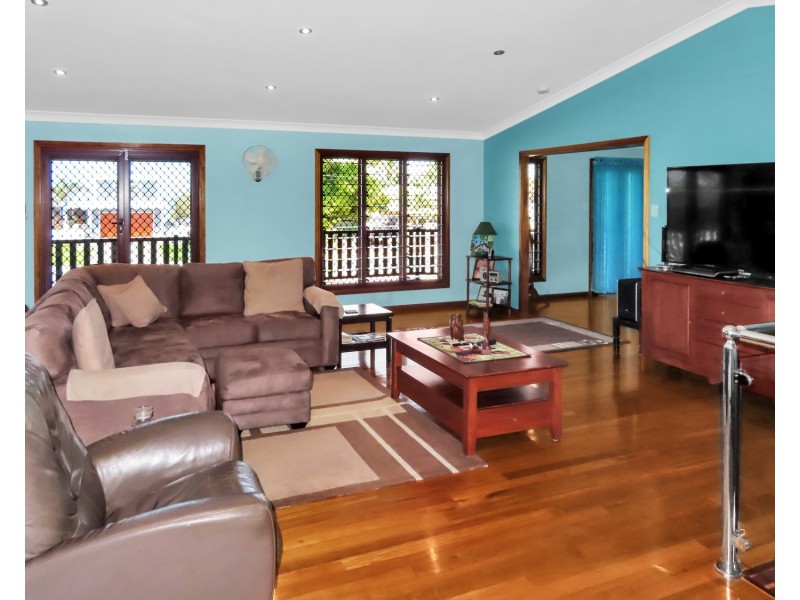 14b Thomas Street, Bowen QLD 4805