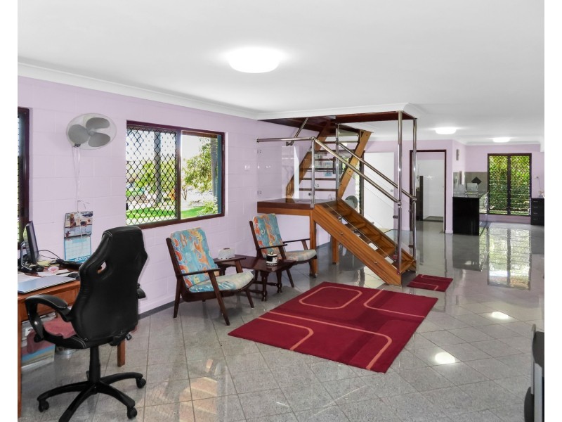 14b Thomas Street, Bowen QLD 4805