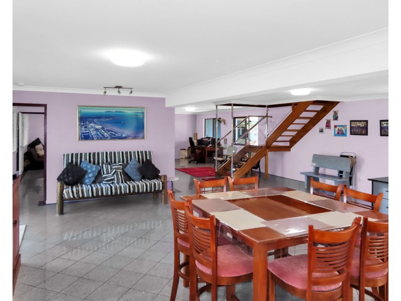14b Thomas Street, Bowen QLD 4805