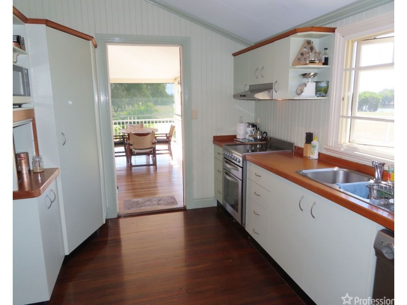 13 Morrill Street, Bowen QLD 4805