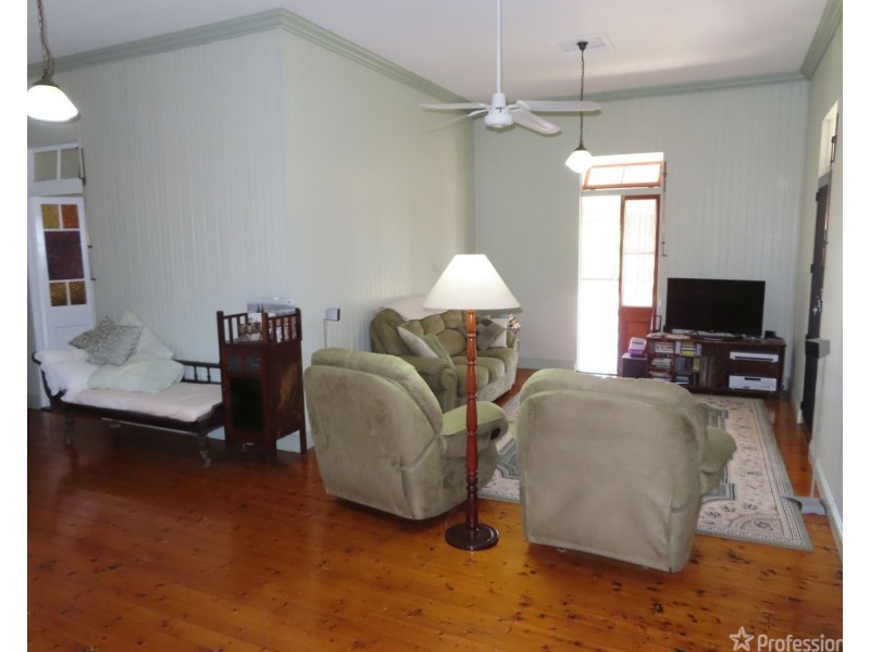 13 Morrill Street, Bowen QLD 4805