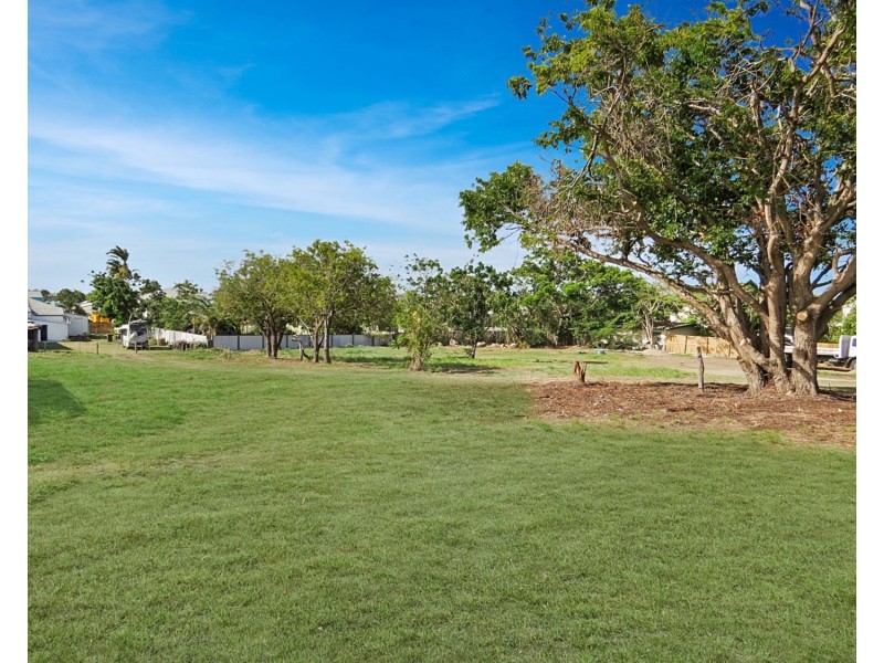 20 Dalrymple Street, Bowen QLD 4805