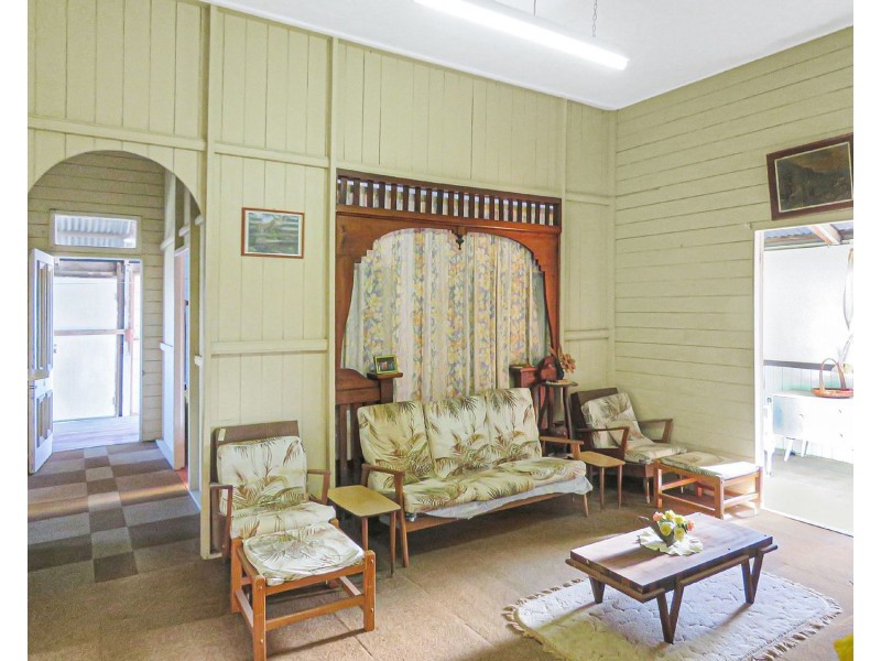 107 Powell Street, Bowen QLD 4805