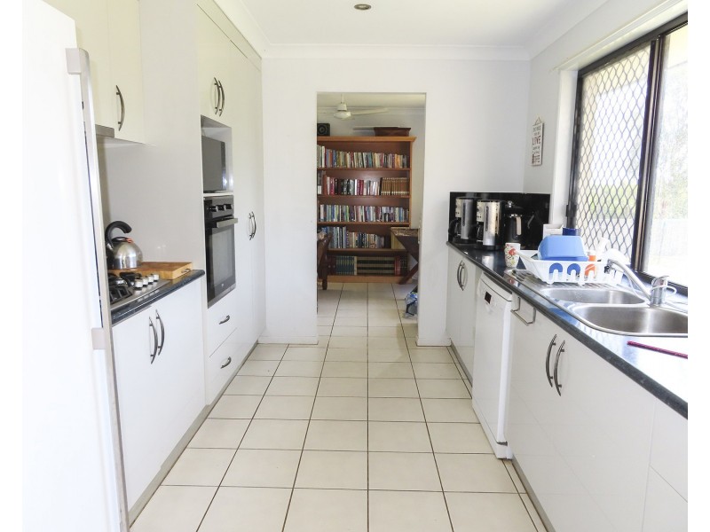 84 Drays Road, Bowen QLD 4805