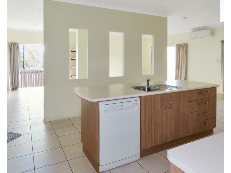 144 Ocean View Drive, Bowen QLD 4805